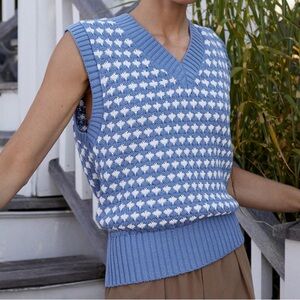 NWT Varley Antonella Knit Vest size small. Color: infinity blue